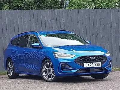 Used Ford Focus ST-Line 125 HP (91 kW) 2023 Blue Estate