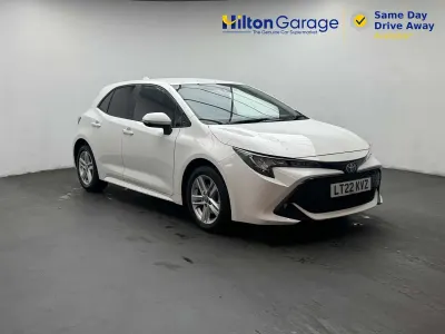 Used Toyota Corolla 2022 White Hatchback