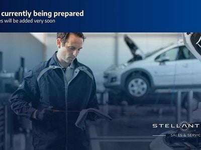 Used Peugeot 208 GT 129 HP (94 kW) 2023 Yellow Hatchback