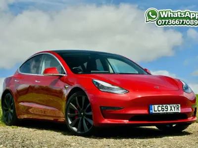 Used Tesla Model 3 Performance 72 kW (99 HP) 2019 Red Sedan
