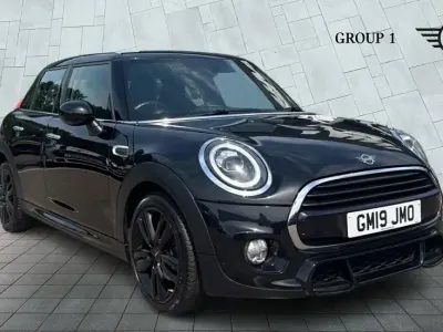 Used Mini Cooper Hatch 134 HP (98 kW) 2019 Black Hatchback