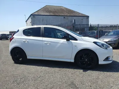 Used Vauxhall Corsa Edition 2015 White Hatchback