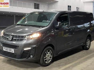 Used Vauxhall Vivaro Sportive 100 HP (73 kW) 2019 Grey MPV