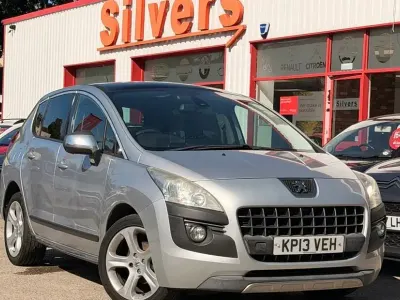 Used Peugeot 3008 Allure 115 HP (84 kW) 2013 Silver Estate