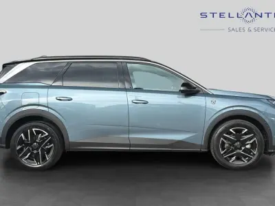 Used Peugeot 5008 GT 134 HP (98 kW) 2025 Blue SUV