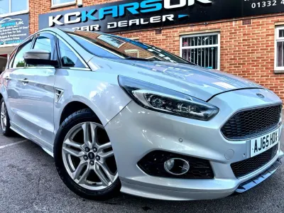 Used Ford S-MAX Sport 180 HP (132 kW) 2016 Silver MPV
