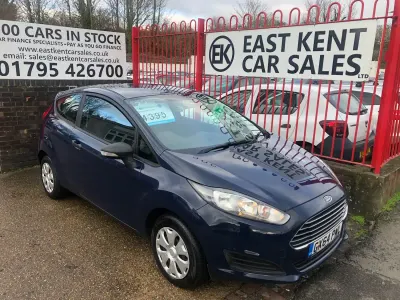Usado Ford Fiesta Studio 82 HP (60 kW) 2014 Azul Citadino