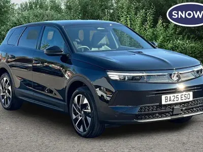 Used Vauxhall Grandland X Ultimate 136 HP (100 kW) 2025 Black SUV