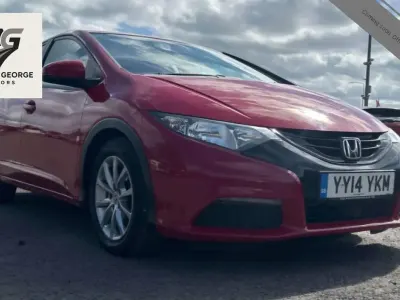 Used Honda Civic S 99 HP (72 kW) 2014 Red Hatchback