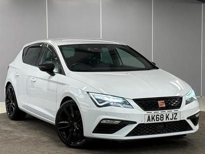 Used Seat Leon CUPRA 285 HP (209 kW) 2018 White Hatchback