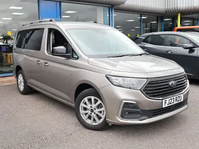 Used Ford Grand Tourneo Connect Titanium 122 HP (89 kW) 2023 Dusky silver MPV