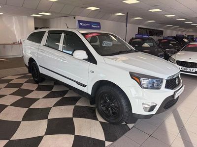 Used Ssangyong (KGM) Korando 2015 White SUV