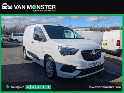 Used Vauxhall Combo Sportive 100 HP (73 kW) 2020 White MPV