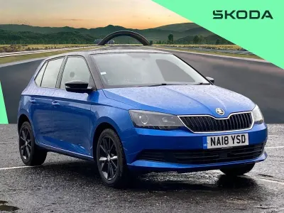 Used Skoda Fabia Colour Edition 95 HP (69 kW) 2018 Blue Hatchback