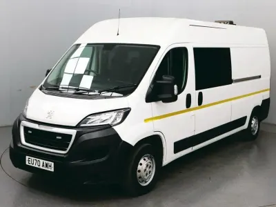 Second-hand Peugeot Boxer 140 CP (102 kW) 2021 Alb Van