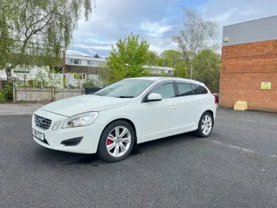 Used Volvo V60 2011 White Estate