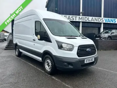 Używany Ford Transit 130 KM (95 kW) 2019 Biały Van