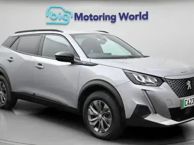 Used Peugeot e-2008 Active+ 100 kW (136 HP) 2023 Grey SUV