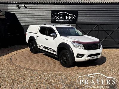 Used Nissan Navara Tekna 2016 White Pickup