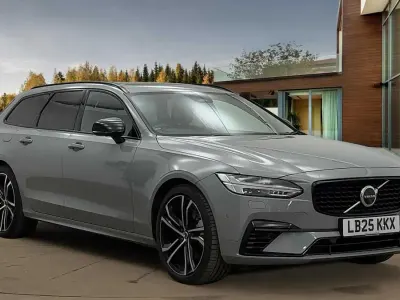 Used Volvo V90 Ultra 449 HP (330 kW) 2025 Grey Estate