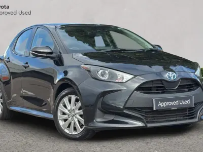 Used Toyota Yaris 116 HP (85 kW) 2023 Eclipse black Hatchback