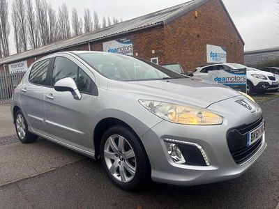 Used Peugeot 308 Active 92 HP (67 kW) 2011 Silver Hatchback