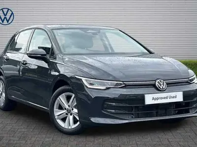 Used VW Golf VIII Life 115 HP (84 kW) 2025 Grey Hatchback