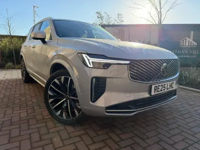 Used Volvo XC90 Ultra 455 HP (334 kW) 2025 Silver SUV