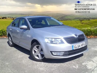 Used Skoda Octavia SE 140 HP (102 kW) 2014 Silver Estate