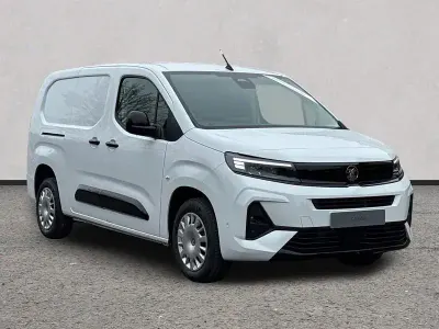 Nowe Vauxhall Combo 100 KM (73 kW) 2026 Biały Minivan