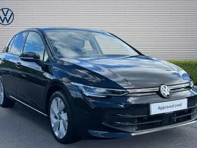 Used VW Golf VIII 204 HP (150 kW) 2025