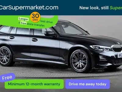 Begagnad BMW 330e M Sport 292 HK (214 kW) 2022 Svart Kombi
