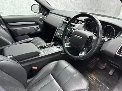 Used Land Rover Discovery Landmark 2020 Grey SUV