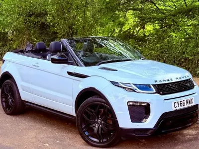 Used Land Rover Range Rover evoque HSE Dynamic 177 HP (130 kW) 2017 White Cabriolet