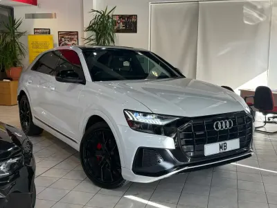Begagnad Audi Q8 S-Line 2019 Vit SUV