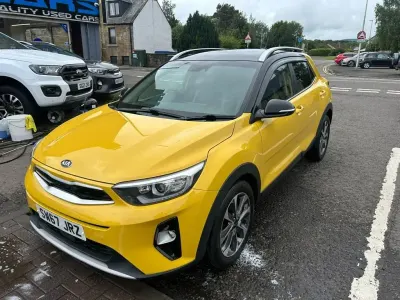 Used Kia Stonic First Edition 118 HP (86 kW) 2017 Yellow SUV