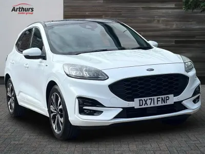 Begagnad Ford Kuga ST-Line X 190 HK (139 kW) 2022 Vit SUV
