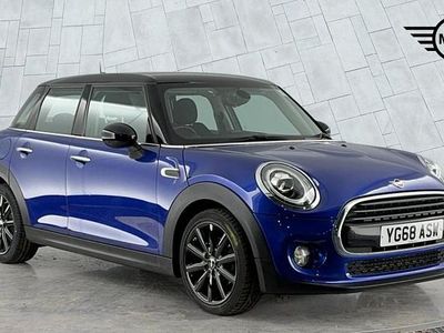 Used Mini Cooper Classic 134 HP (98 kW) 2019 Blue Hatchback