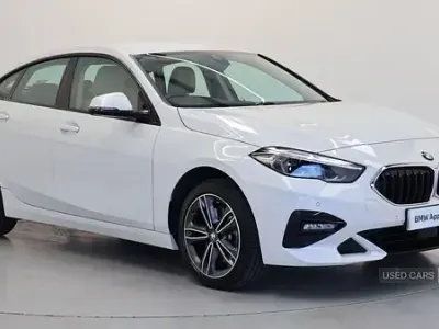Usado BMW 218 Sport Line 134 HP (98 kW) 2022 Branco Coupé