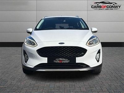 Używany Ford Fiesta Active 100 KM (73 kW) 2018 Biały Hatchback