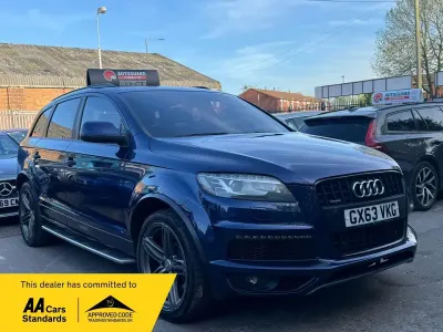 Używany Audi Q7 S-line plus 245 KM (180 kW) 2013 Niebieski SUV