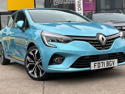 Used Renault Clio V Version S 140 HP (102 kW) 2022 Hatchback