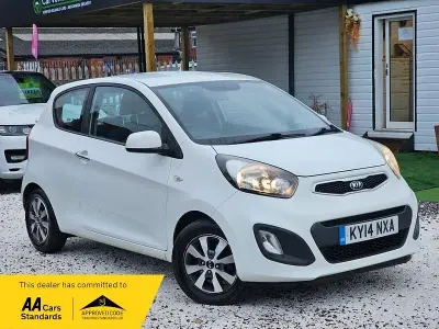 Used Kia Picanto Air 68 HP (50 kW) 2014 White Hatchback