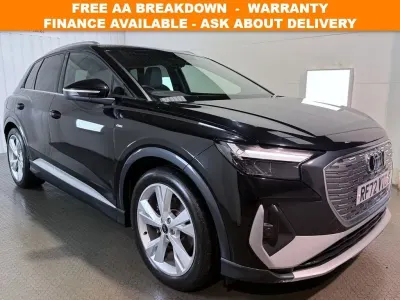 Second-hand Audi Q4 e-tron S-Line 125 kW (170 CP) 2023 Negru SUV