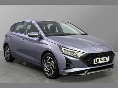 Used Hyundai i20 Advanced 100 HP (73 kW) 2024 Meta blue Hatchback
