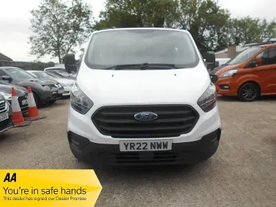Used Ford Transit Custom 105 HP (77 kW) 2022 White Van