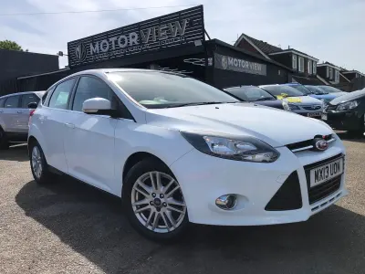 Used Ford Focus Titanium 2013 White Hatchback
