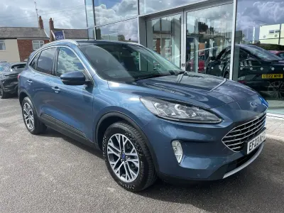 Used Ford Kuga Titanium 150 HP (110 kW) 2023 Blue SUV