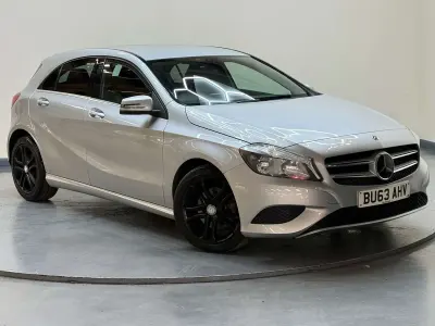 Used Mercedes A180 122 HP (89 kW) 2013 Silver Hatchback