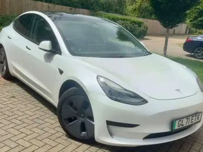 Used Tesla Model 3 Standard Range 366 kW (498 HP) 2021 White Sedan